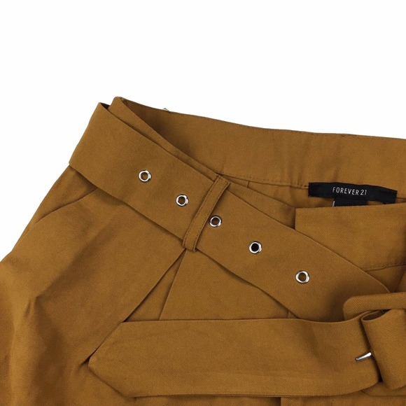 Forever 21 High Rise Waist Belted Pleated Shorts Golden Brown Size Medium M - Picture 2 of 4